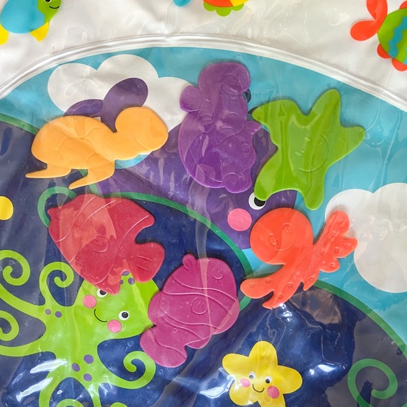 Baby Water Mat Toy - Picture 4 of 4